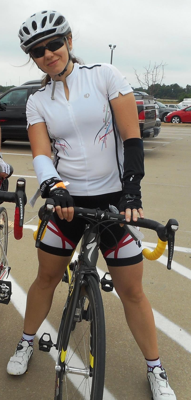 Teresa pronta per una gara ciclistica